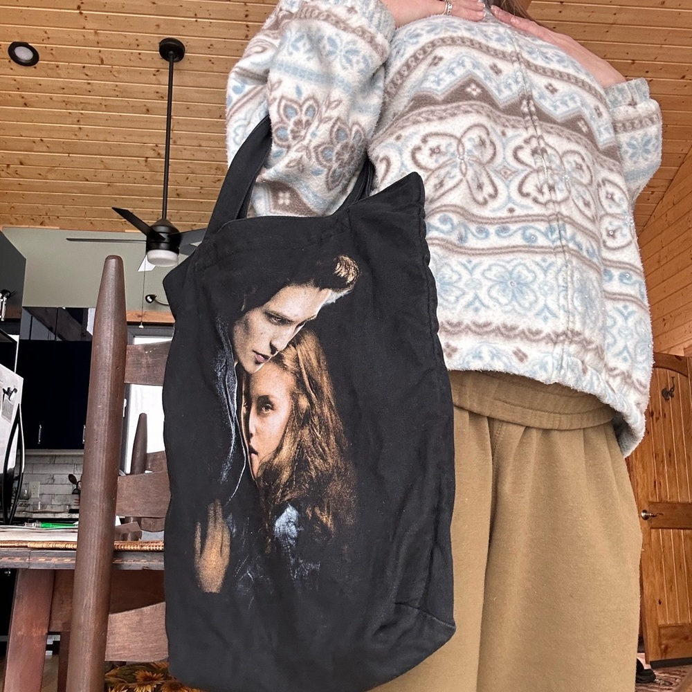 Vintage Twilight tote bag